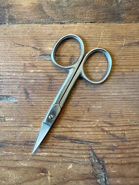 Stainless Steel Nail Scissors Curved for Nail Tips